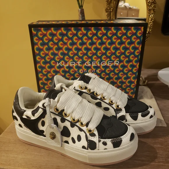 Kurt Geiger Southbank Tag White Sneakers w/ Black Leopard Print Accent NIB! - Picture 10 of 12